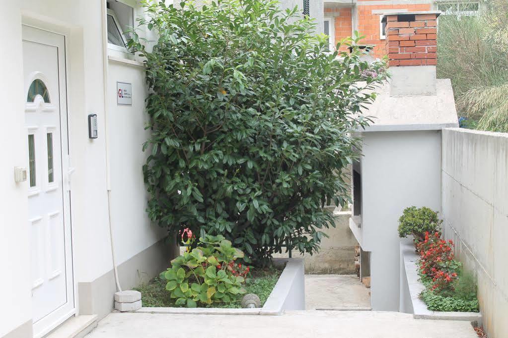 Apartments Kovacic Omiš Exterior foto